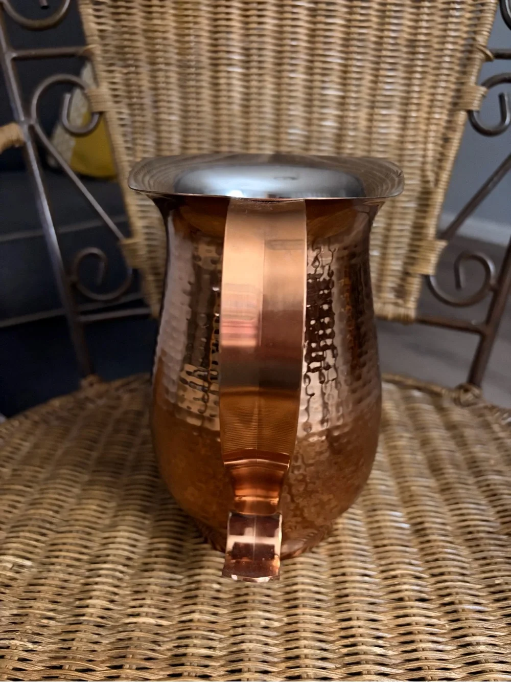 Godinger Hammered Copper Pitcher - Shiny Copper Finish